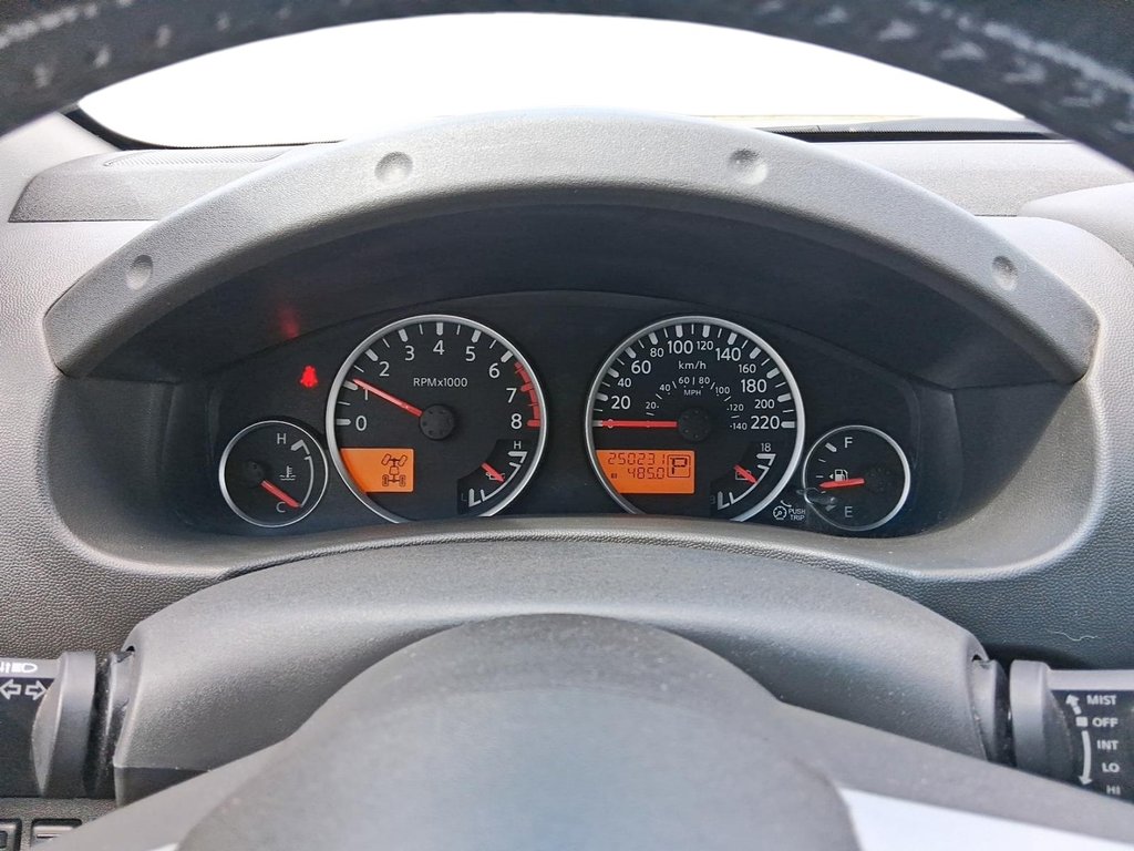 2012 Nissan Pathfinder LE AWD at in Stratford, Ontario - 16 - w1024h768px
