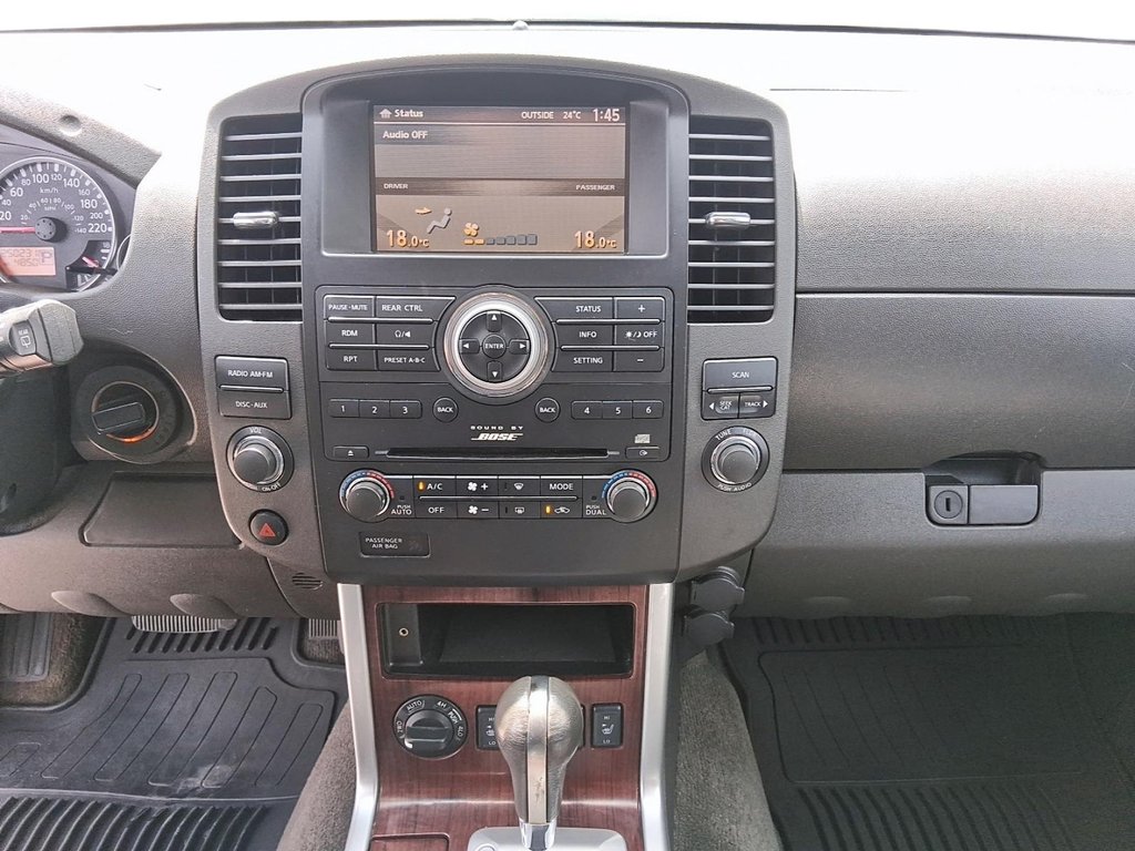 2012 Nissan Pathfinder LE AWD at in Stratford, Ontario - 17 - w1024h768px