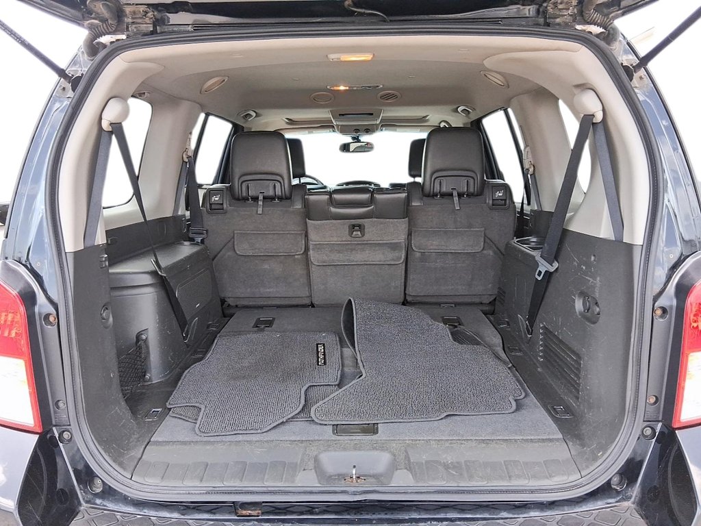 2012 Nissan Pathfinder LE AWD at in Stratford, Ontario - 6 - w1024h768px