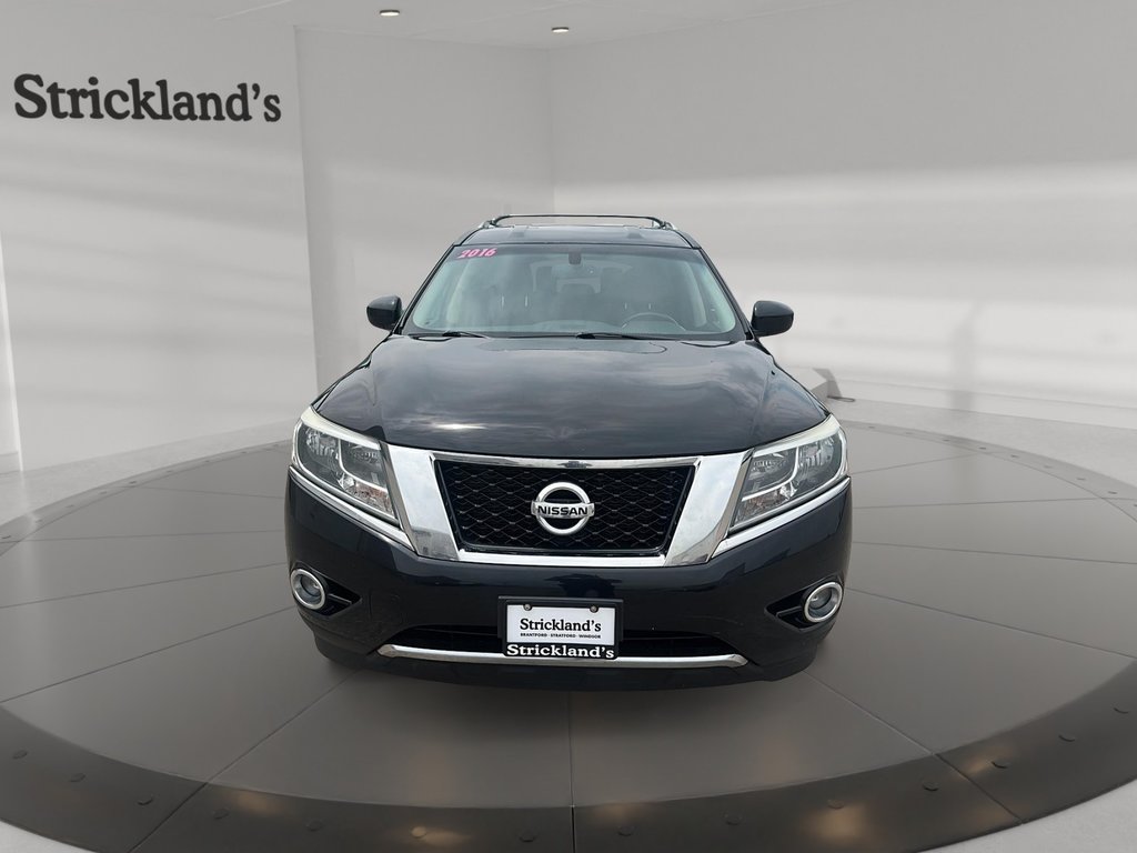 2016 Nissan Pathfinder SV V6 4x4 at in Stratford, Ontario - 2 - w1024h768px