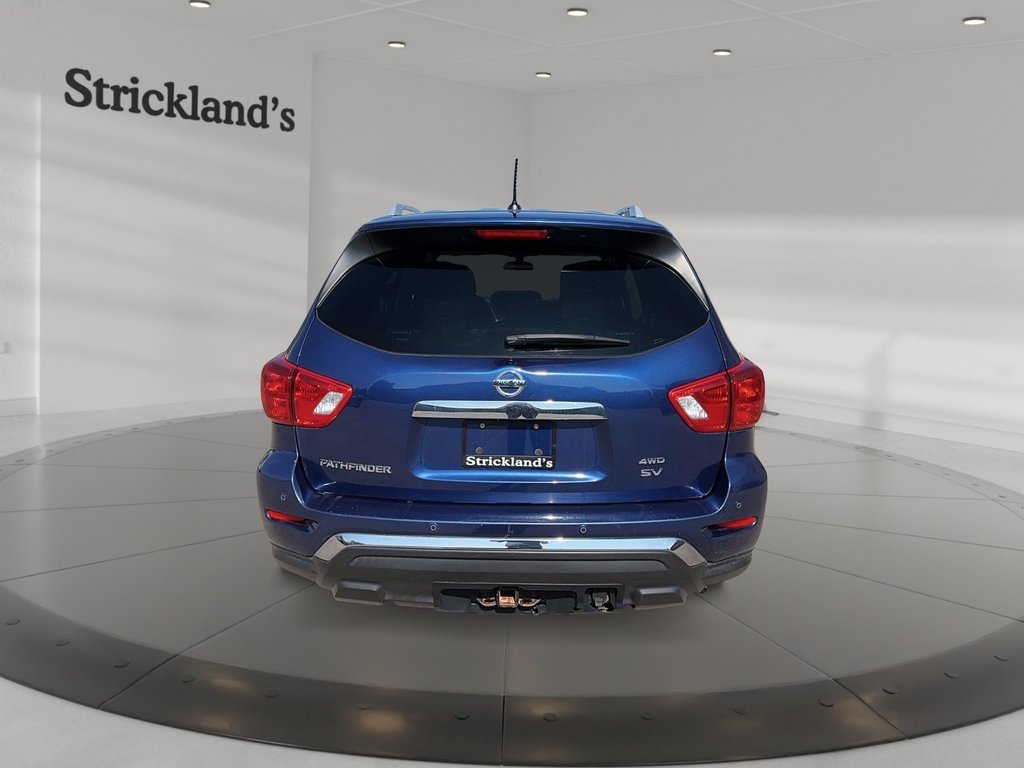 2017 Nissan Pathfinder SV V6 4x4 at in Stratford, Ontario - 3 - w1024h768px