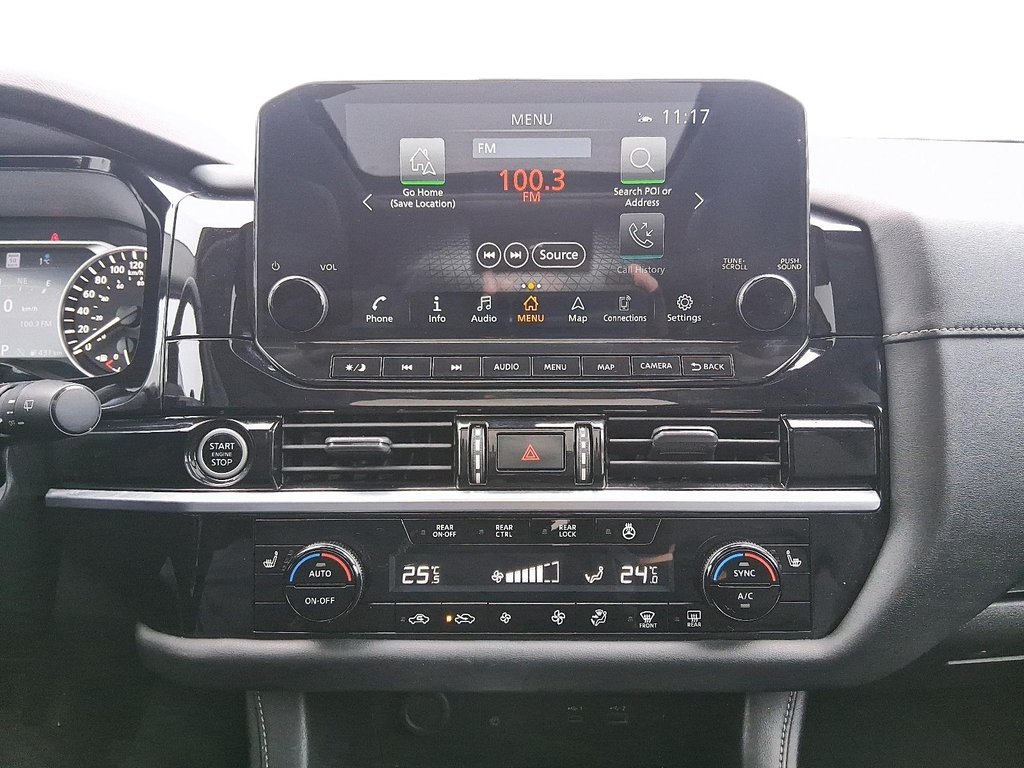 2023 Nissan Pathfinder SL V6 4x4 at in Stratford, Ontario - 16 - w1024h768px