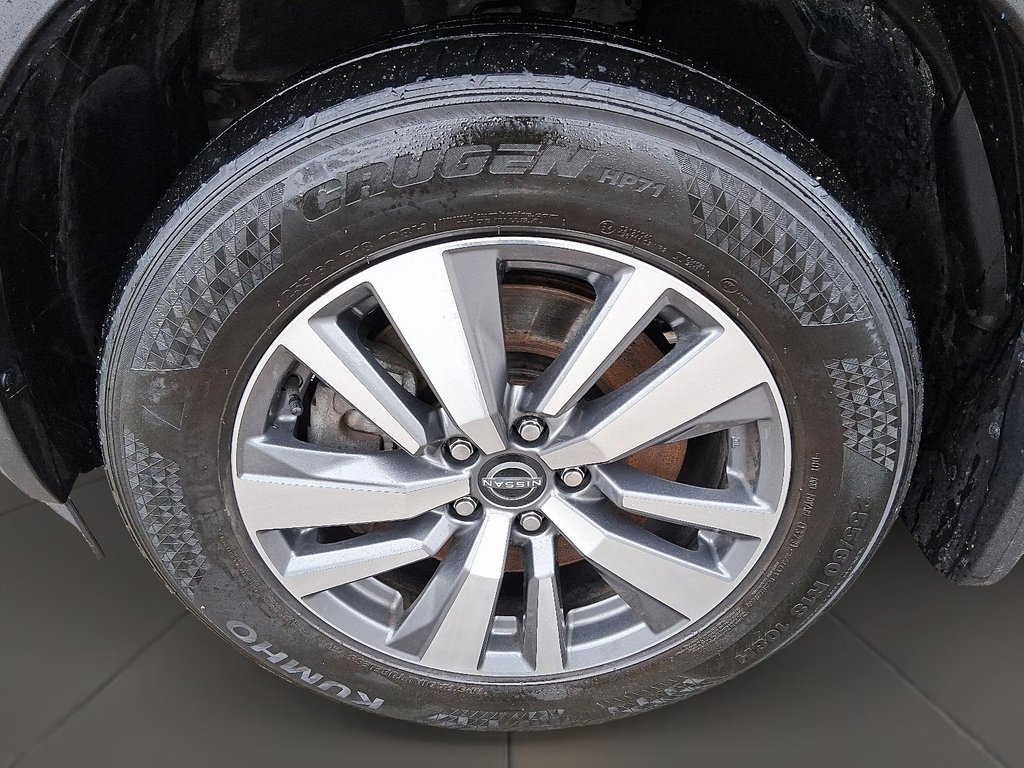 2023 Nissan Pathfinder SL V6 4x4 at in Stratford, Ontario - 7 - w1024h768px