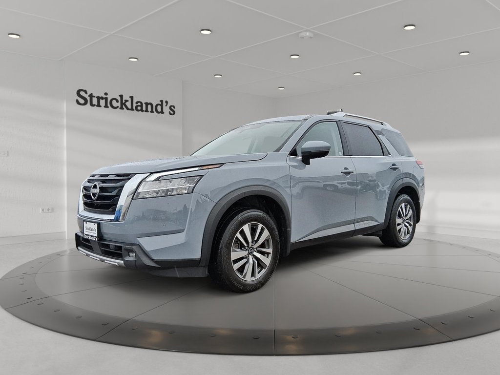 2023 Nissan Pathfinder SL V6 4x4 at in Stratford, Ontario - 1 - w1024h768px