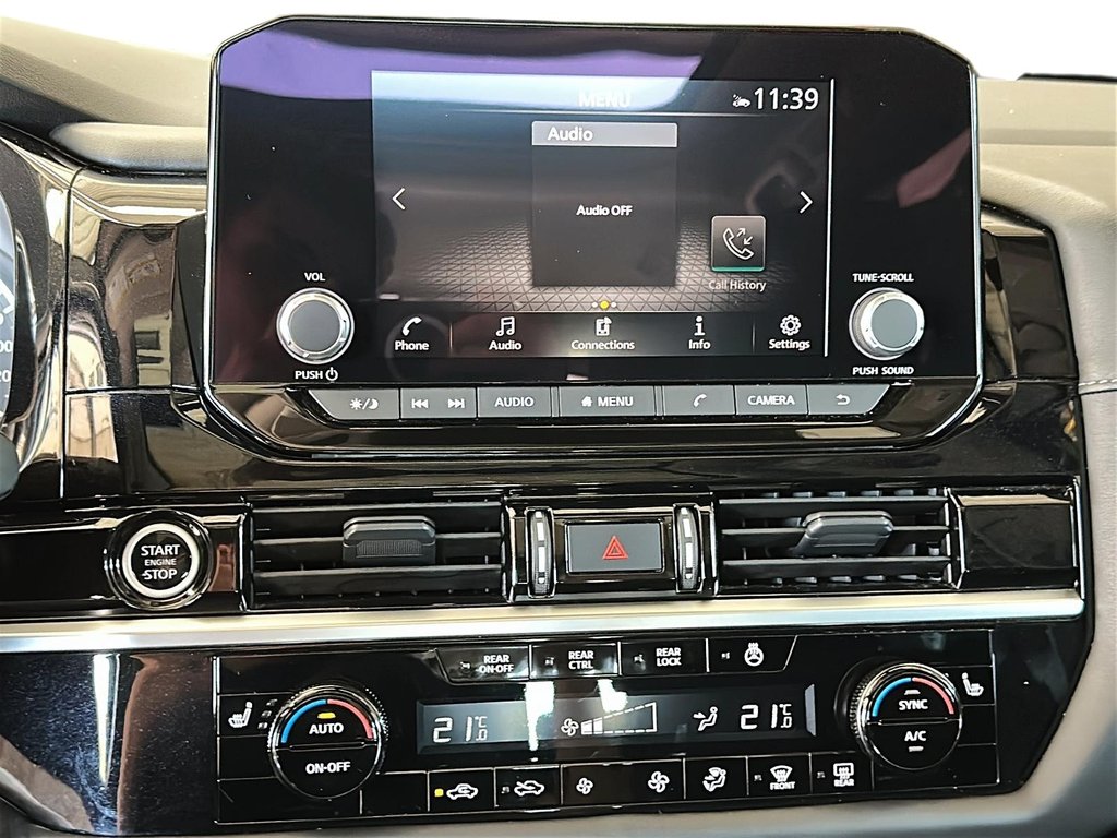 2024 Nissan Pathfinder SV 4WD in Stratford, Ontario - 18 - w1024h768px