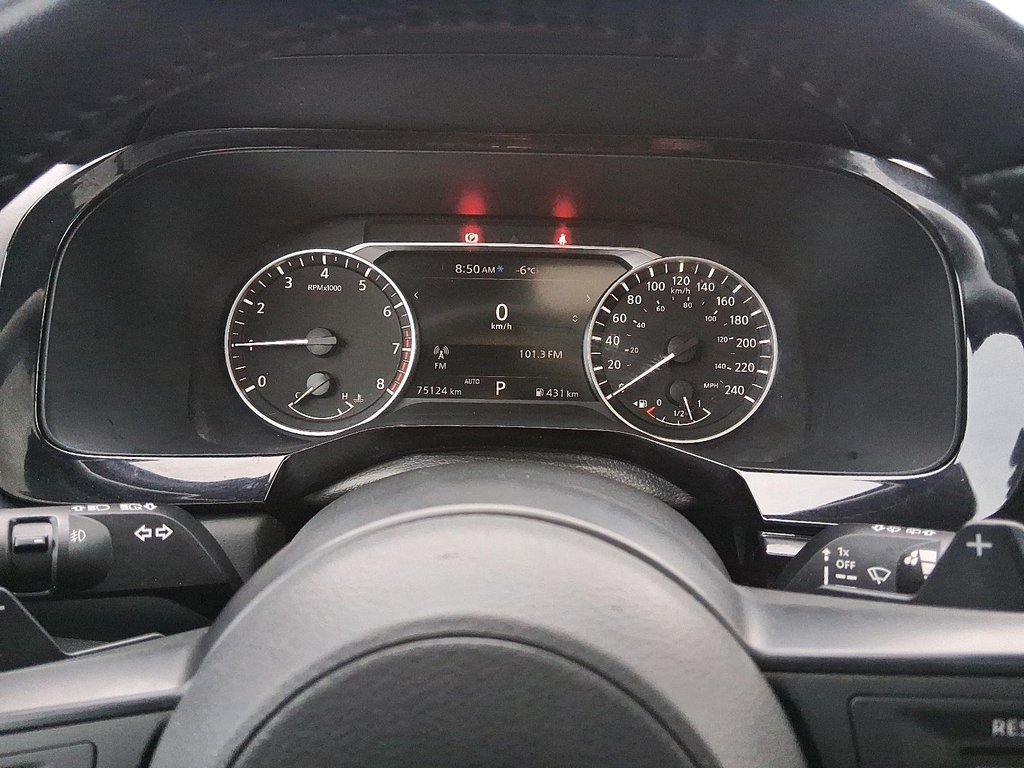 2024 Nissan Pathfinder SV 4WD in Stratford, Ontario - 14 - w1024h768px