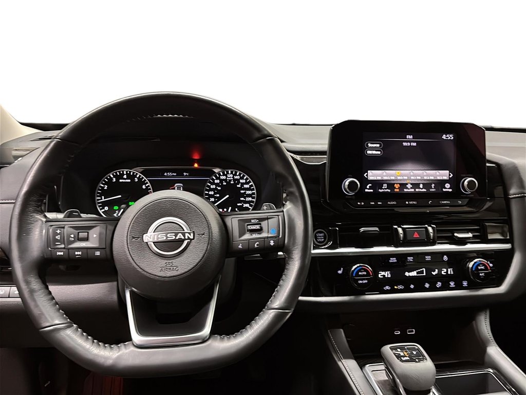 2024 Nissan Pathfinder SV 4WD in Stratford, Ontario - 13 - w1024h768px