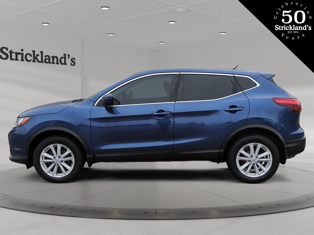 2018  Qashqai S AWD CVT in Stratford, Ontario - 5 - w1024h768px