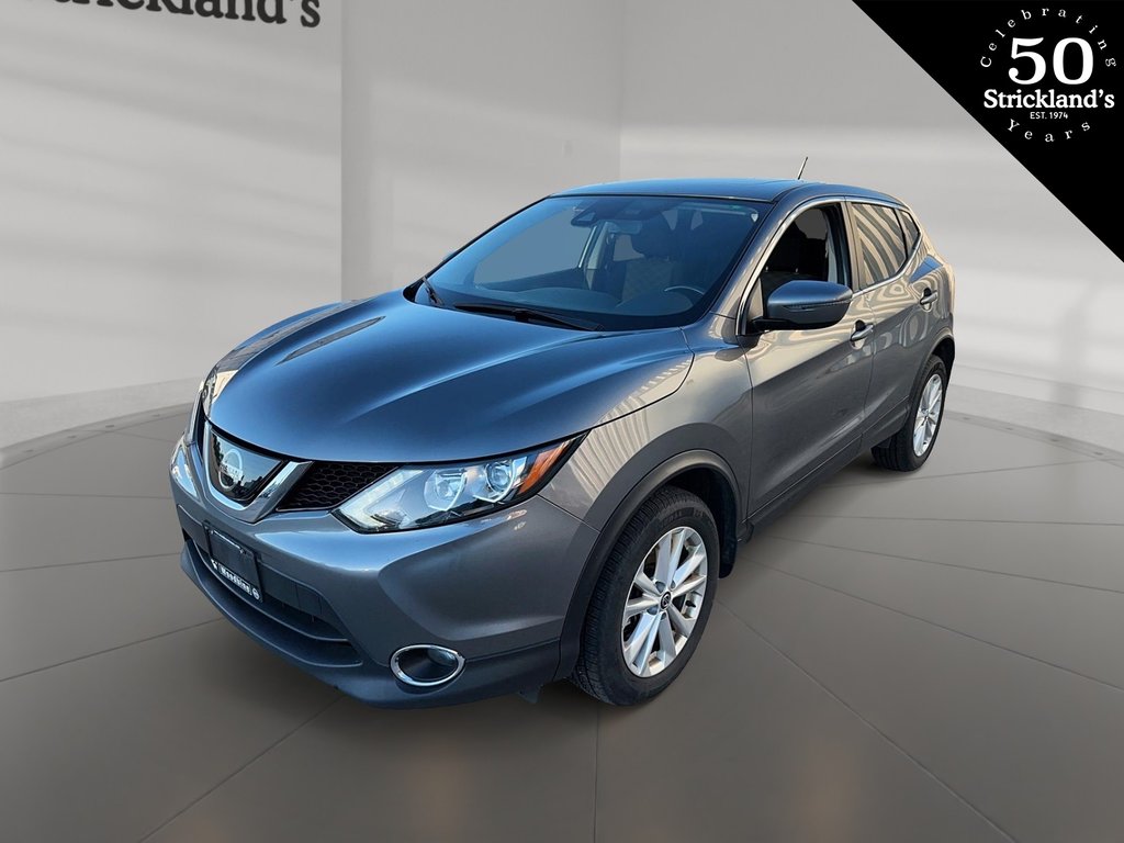 2019  Qashqai SV FWD CVT in Stratford, Ontario - 1 - w1024h768px