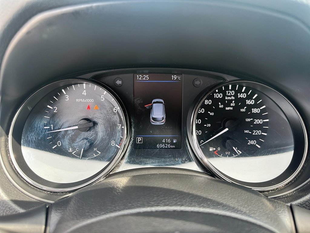 2019 Nissan Qashqai S AWD CVT in Stratford, Ontario - 13 - w1024h768px