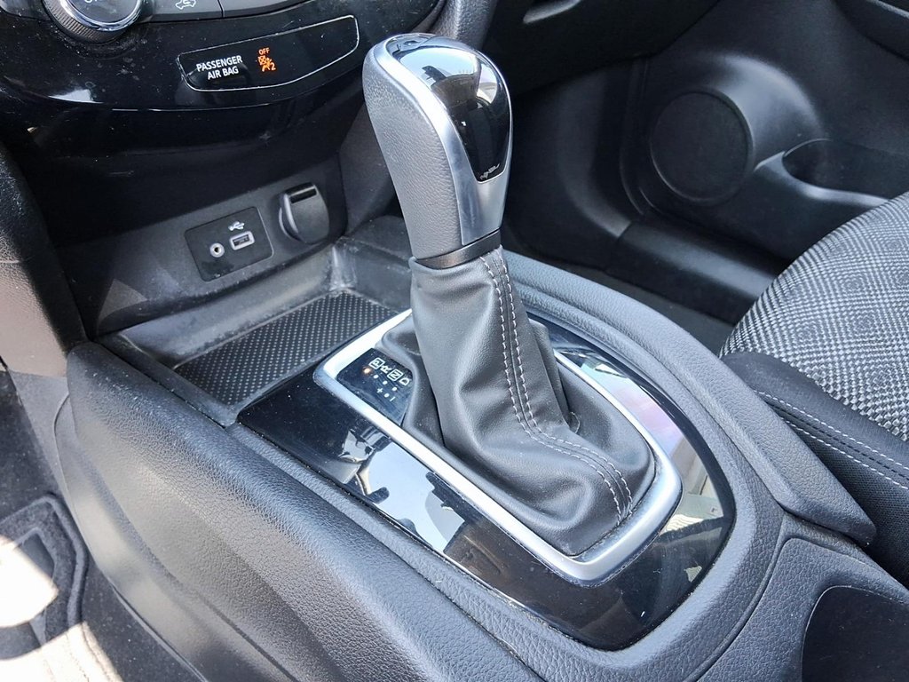 2019 Nissan Qashqai SV AWD CVT in Stratford, Ontario - 17 - w1024h768px