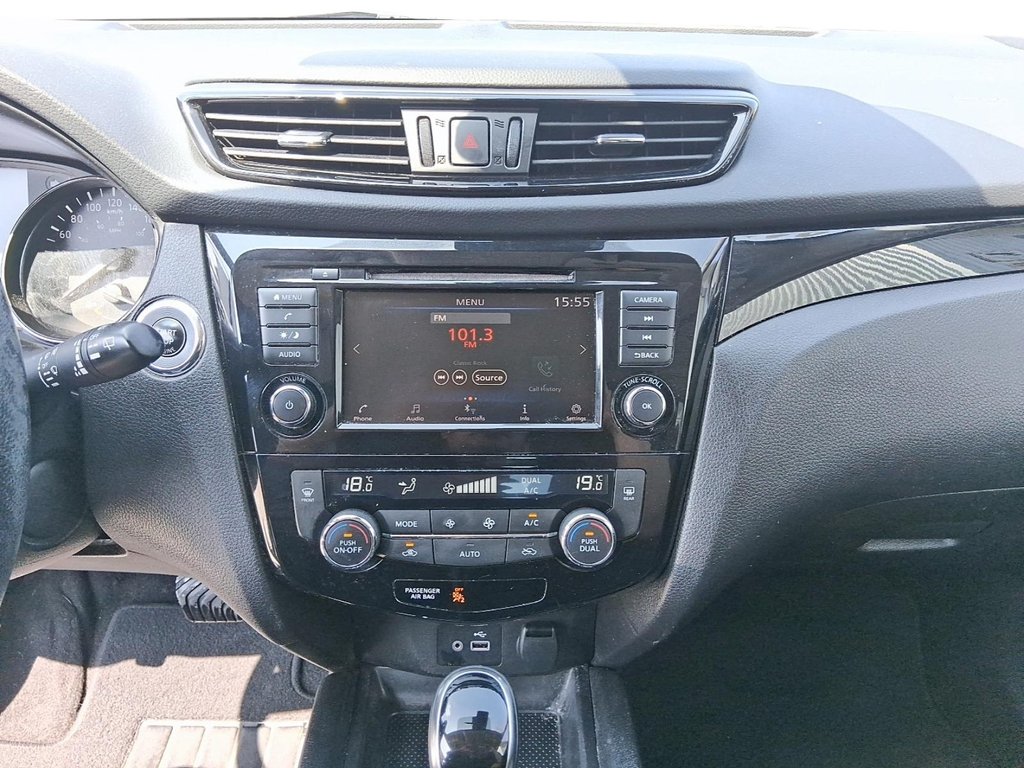 2019 Nissan Qashqai SV AWD CVT in Stratford, Ontario - 16 - w1024h768px