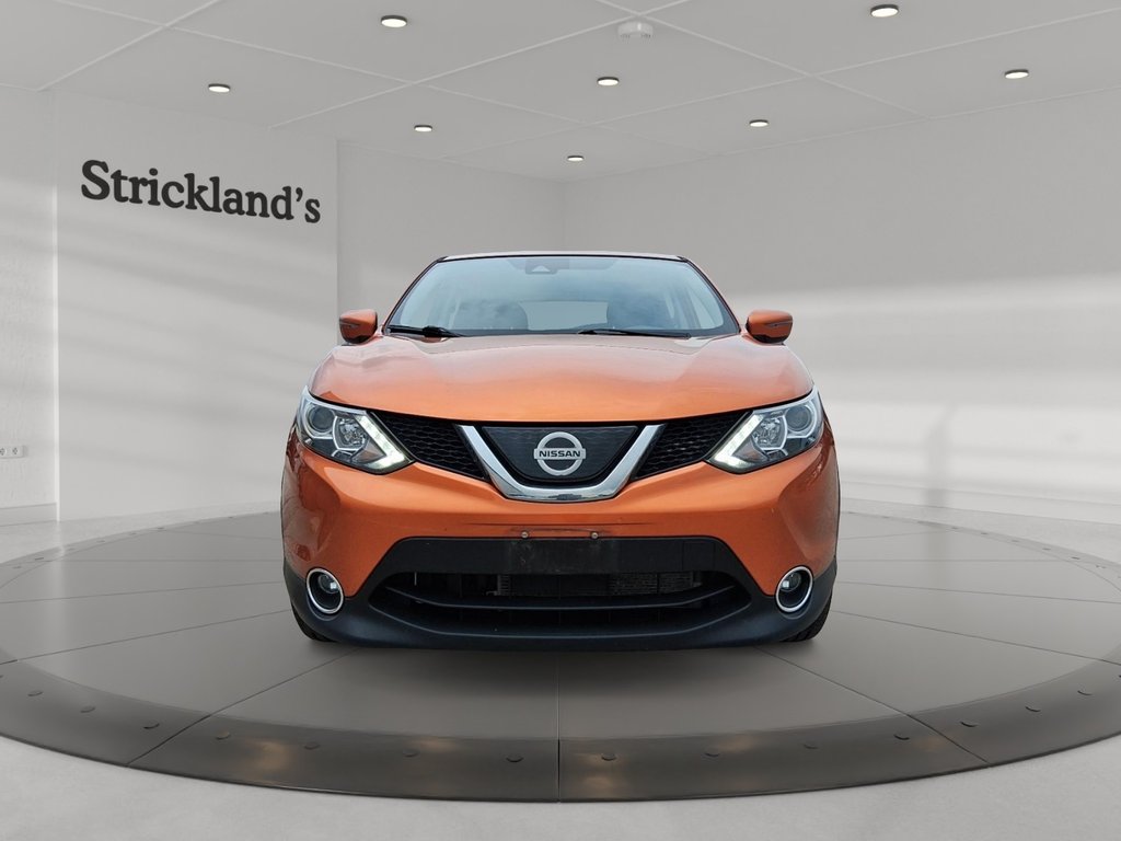 2019 Nissan Qashqai SV AWD CVT in Stratford, Ontario - 2 - w1024h768px