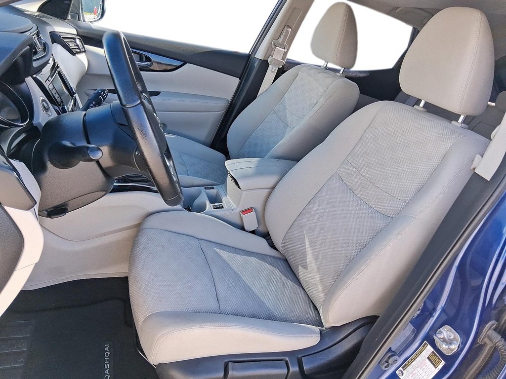 2021 Nissan Qashqai SV FWD CVT in Stratford, Ontario - 8 - w1024h768px