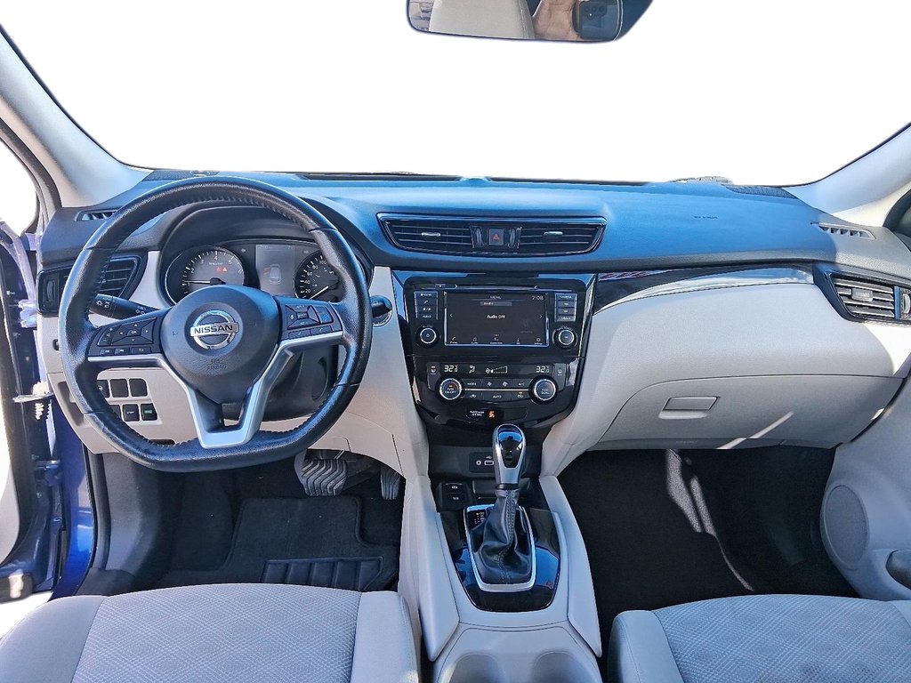 2021 Nissan Qashqai SV FWD CVT in Stratford, Ontario - 10 - w1024h768px