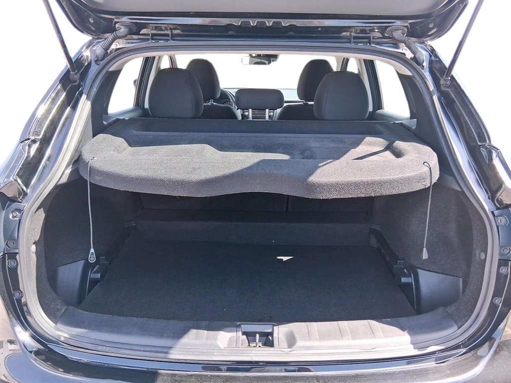 2021 Nissan Qashqai S FWD 6sp in Stratford, Ontario - 7 - w1024h768px