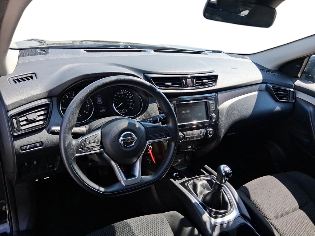 2021 Nissan Qashqai S FWD 6sp in Stratford, Ontario - 11 - w1024h768px