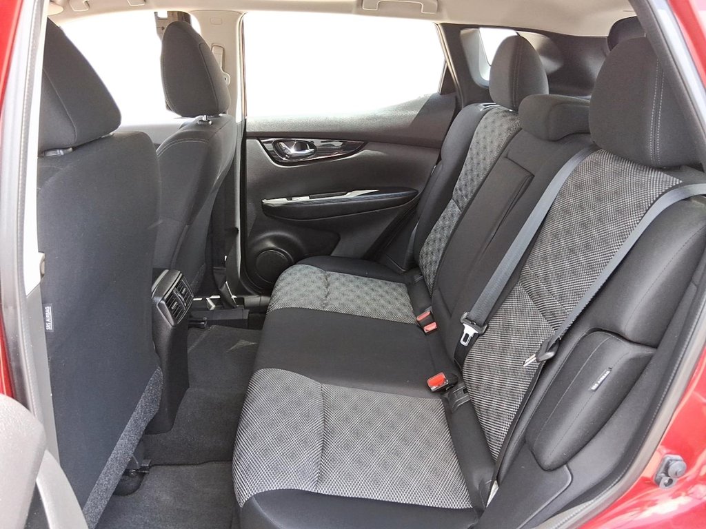 2021 Nissan Qashqai SV FWD CVT (2) in Stratford, Ontario - 10 - w1024h768px