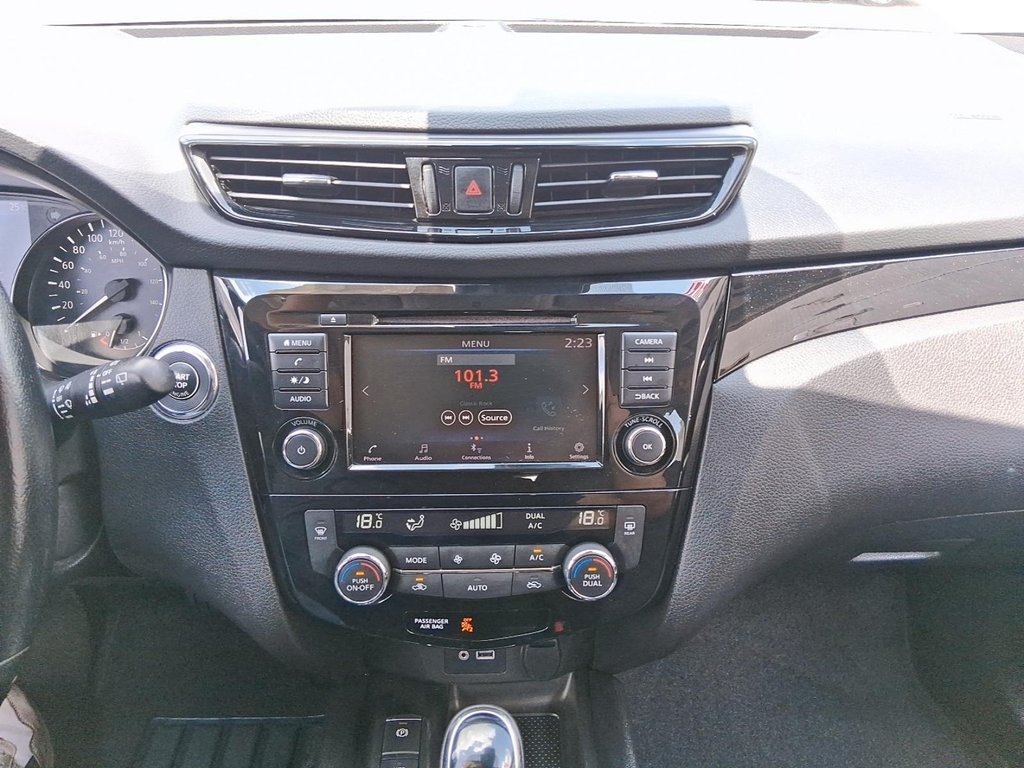 2021 Nissan Qashqai SV FWD CVT (2) in Stratford, Ontario - 16 - w1024h768px