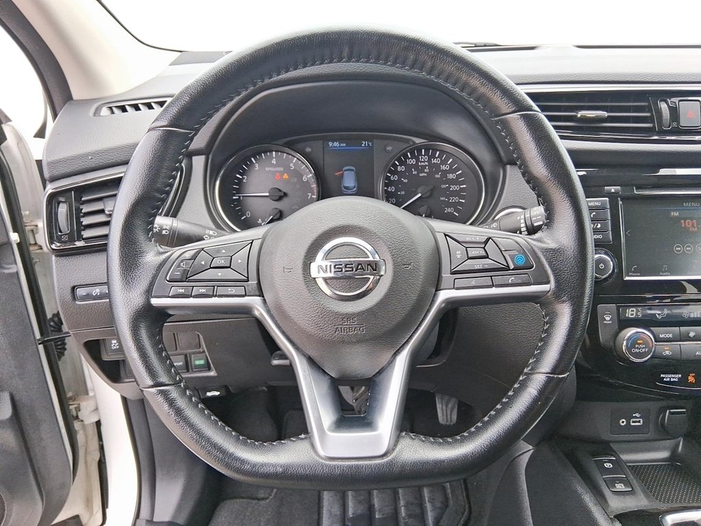 2022 Nissan Qashqai SV FWD CVT in Stratford, Ontario - 12 - w1024h768px
