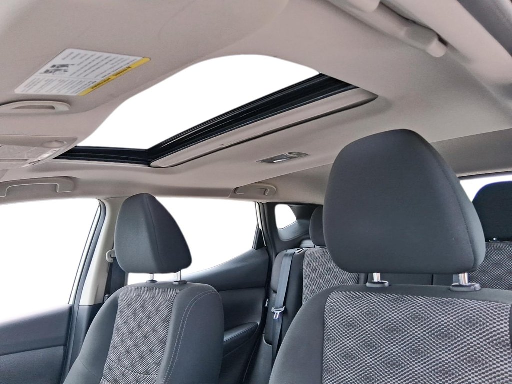 2022 Nissan Qashqai SV FWD CVT in Stratford, Ontario - 18 - w1024h768px