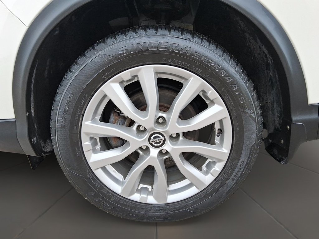 2022 Nissan Qashqai SV FWD CVT in Stratford, Ontario - 7 - w1024h768px