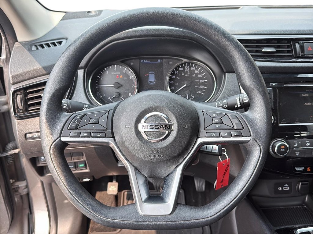 2022 Nissan Qashqai S AWD CVT in Stratford, Ontario - 13 - w1024h768px