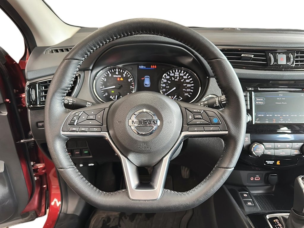 2023 Nissan Qashqai SV AWD CVT in Stratford, Ontario - 11 - w1024h768px