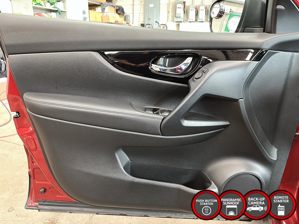 2023 Nissan Qashqai SV AWD CVT in Stratford, Ontario - 10 - w1024h768px