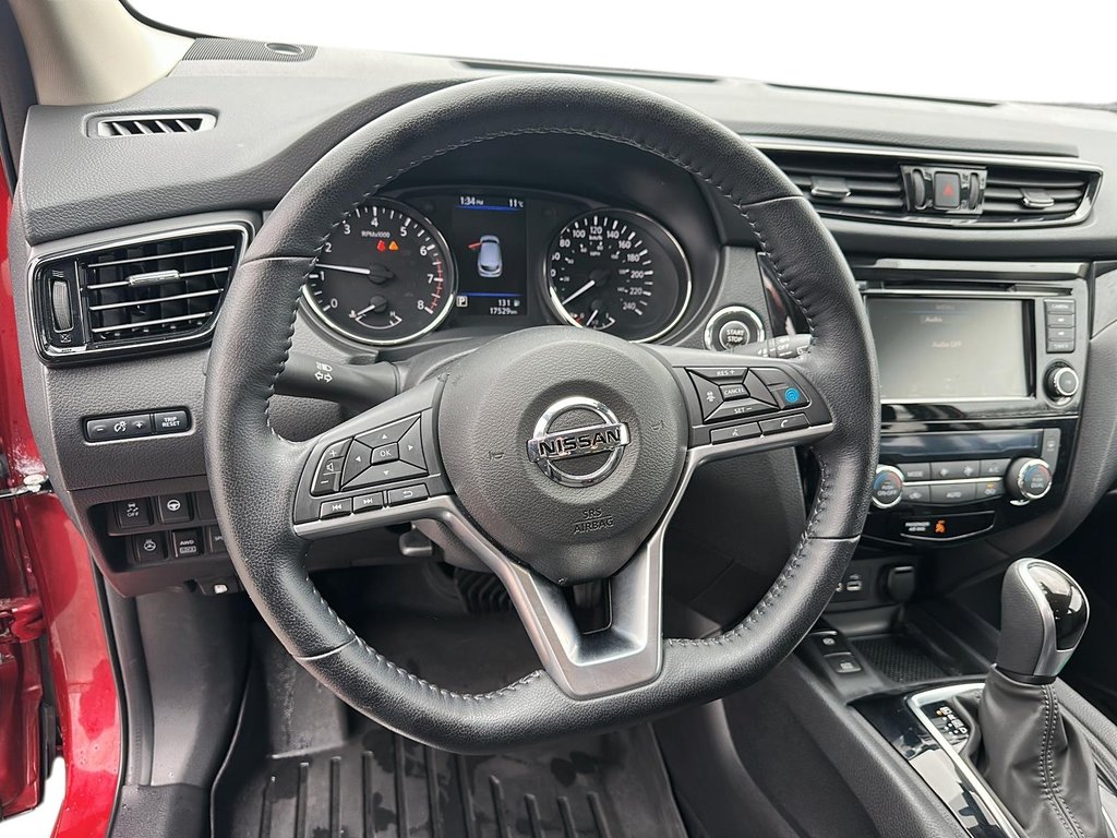 2023 Nissan Qashqai SV AWD CVT in Stratford, Ontario - 11 - w1024h768px