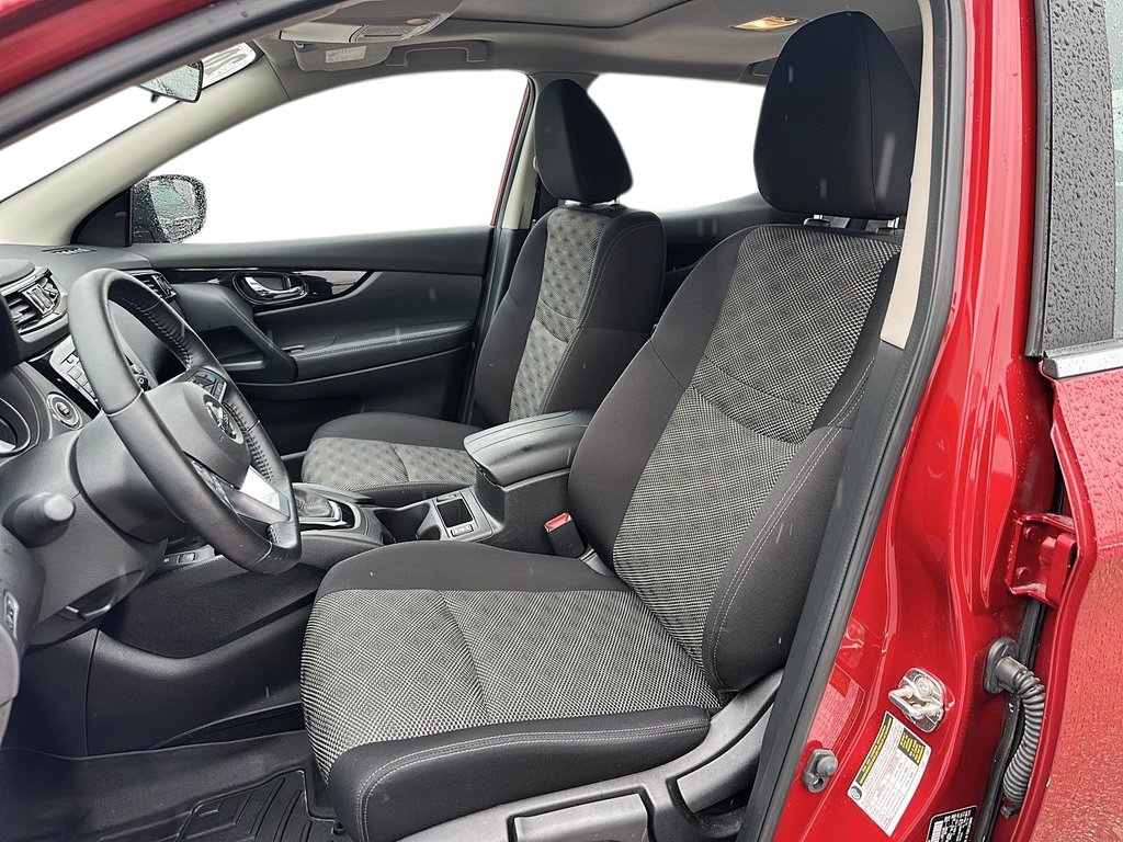 2023 Nissan Qashqai SV AWD CVT in Stratford, Ontario - 8 - w1024h768px