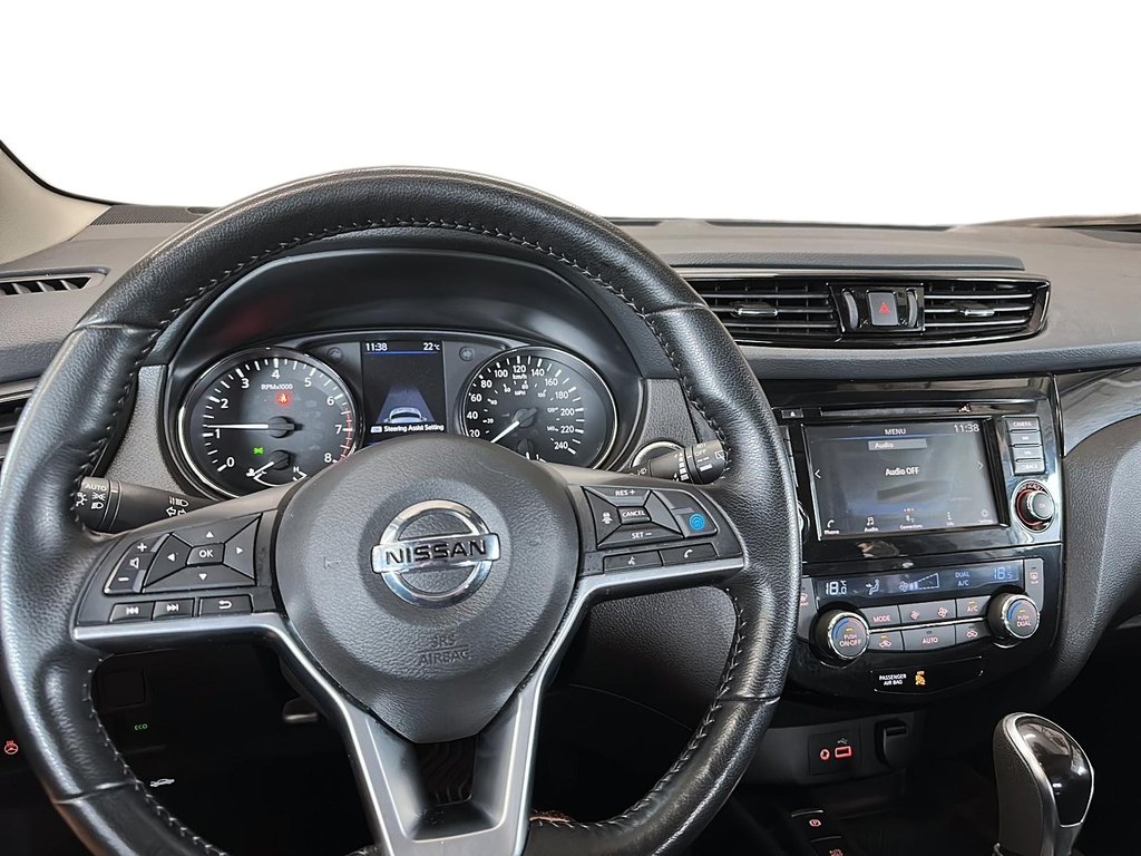 2023 Nissan Qashqai SV AWD CVT in Stratford, Ontario - 13 - w1024h768px