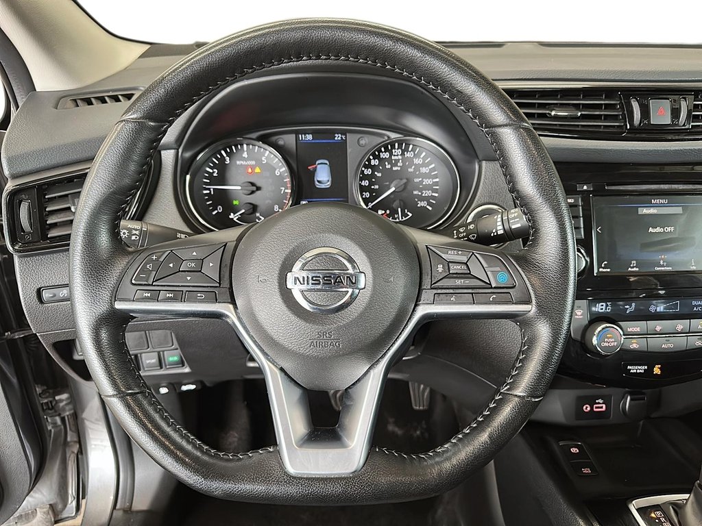 2023 Nissan Qashqai SV AWD CVT in Stratford, Ontario - 11 - w1024h768px
