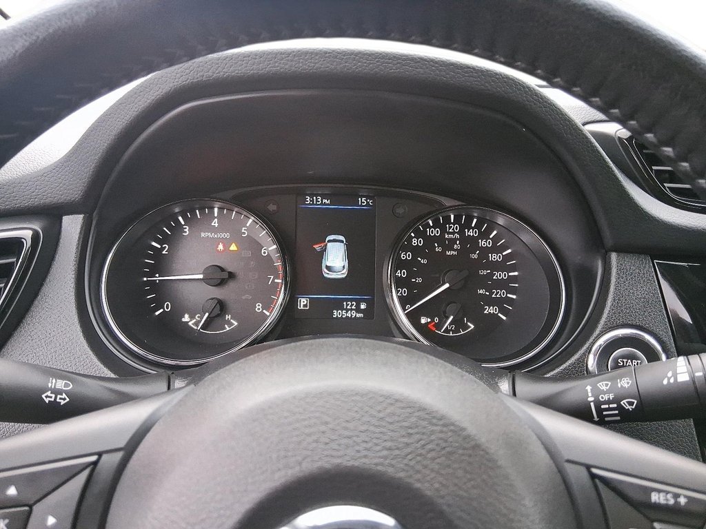 2023 Nissan Qashqai SV AWD CVT in Stratford, Ontario - 15 - w1024h768px