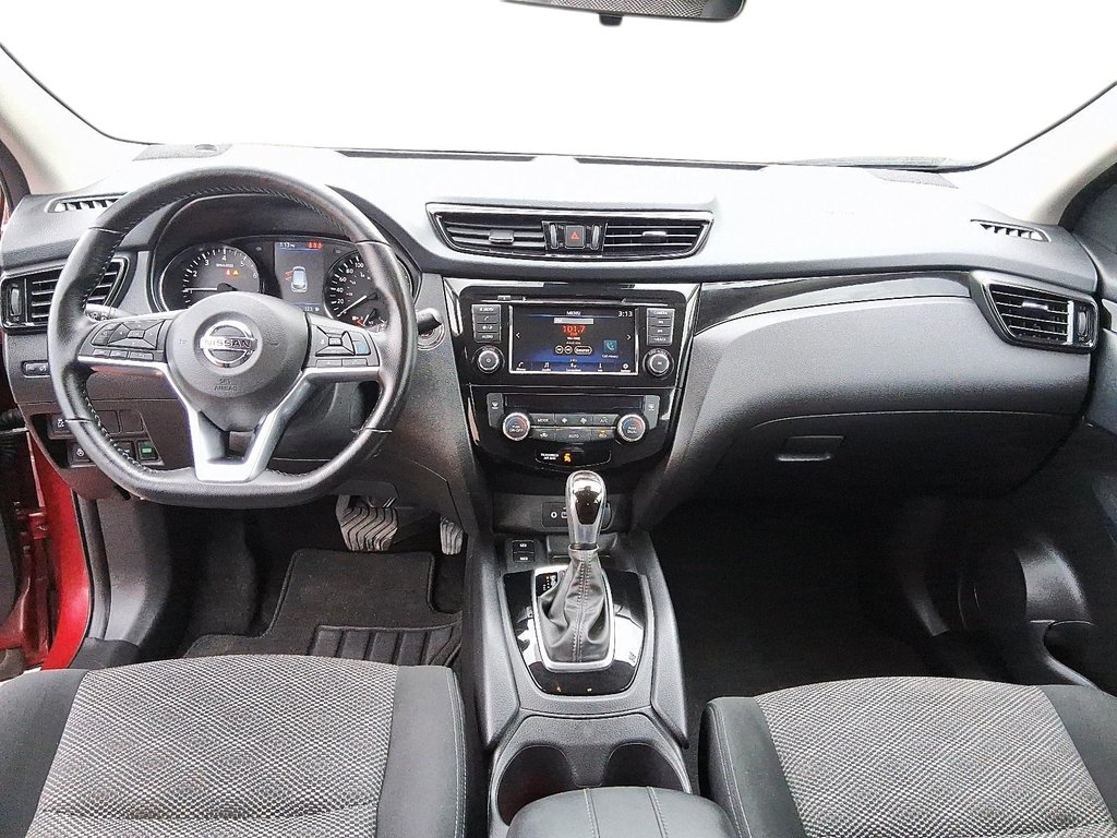 2023 Nissan Qashqai SV AWD CVT in Stratford, Ontario - 11 - w1024h768px