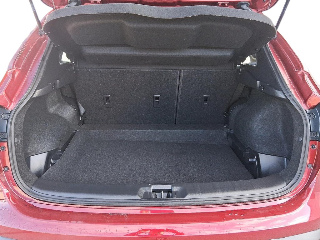 2023 Nissan Qashqai SV AWD CVT in Stratford, Ontario - 6 - w1024h768px