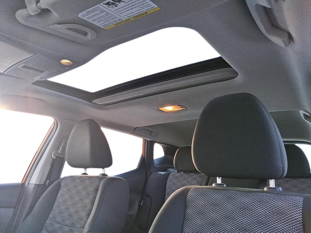 2023 Nissan Qashqai SV AWD CVT in Stratford, Ontario - 18 - w1024h768px