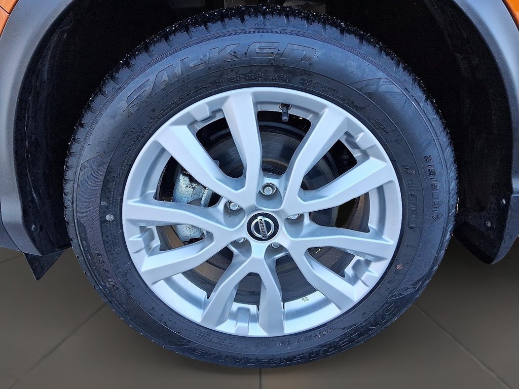 2023 Nissan Qashqai SV AWD CVT in Stratford, Ontario - 8 - w1024h768px