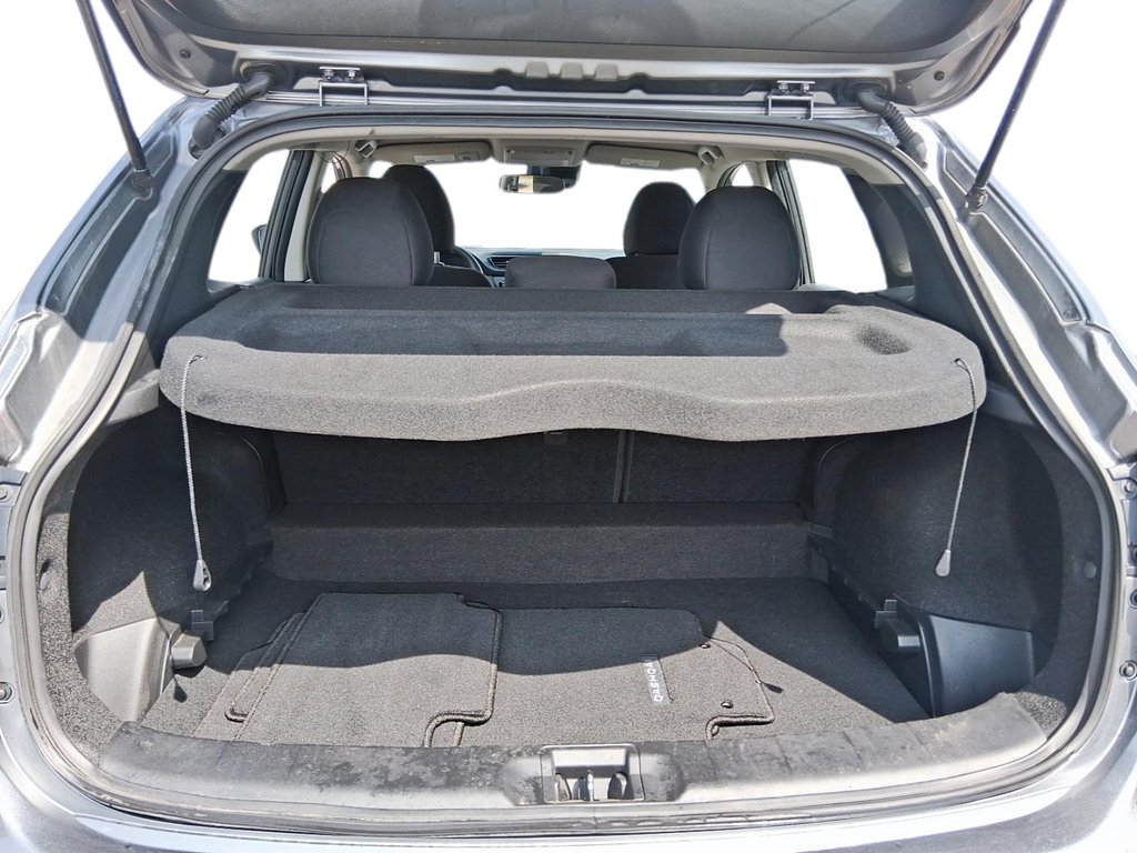 2023 Nissan Qashqai S FWD CVT in Stratford, Ontario - 7 - w1024h768px