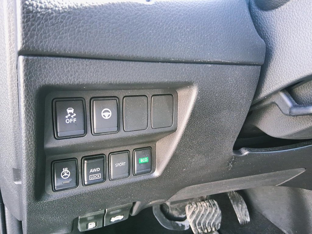 2023 Nissan Qashqai SL AWD CVT in Stratford, Ontario - 19 - w1024h768px