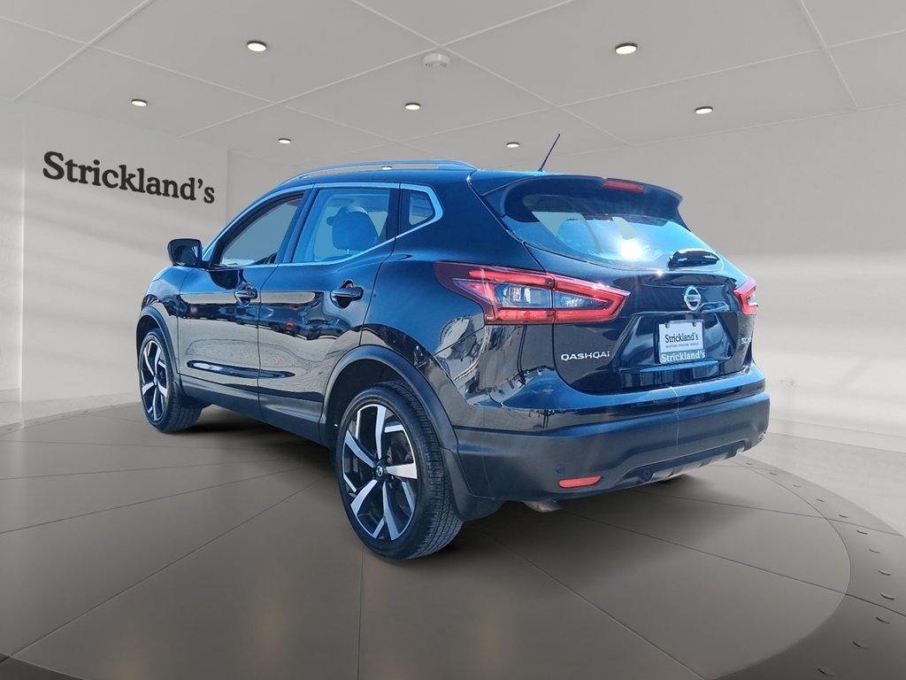 2023 Nissan Qashqai SL AWD CVT in Stratford, Ontario - 4 - w1024h768px