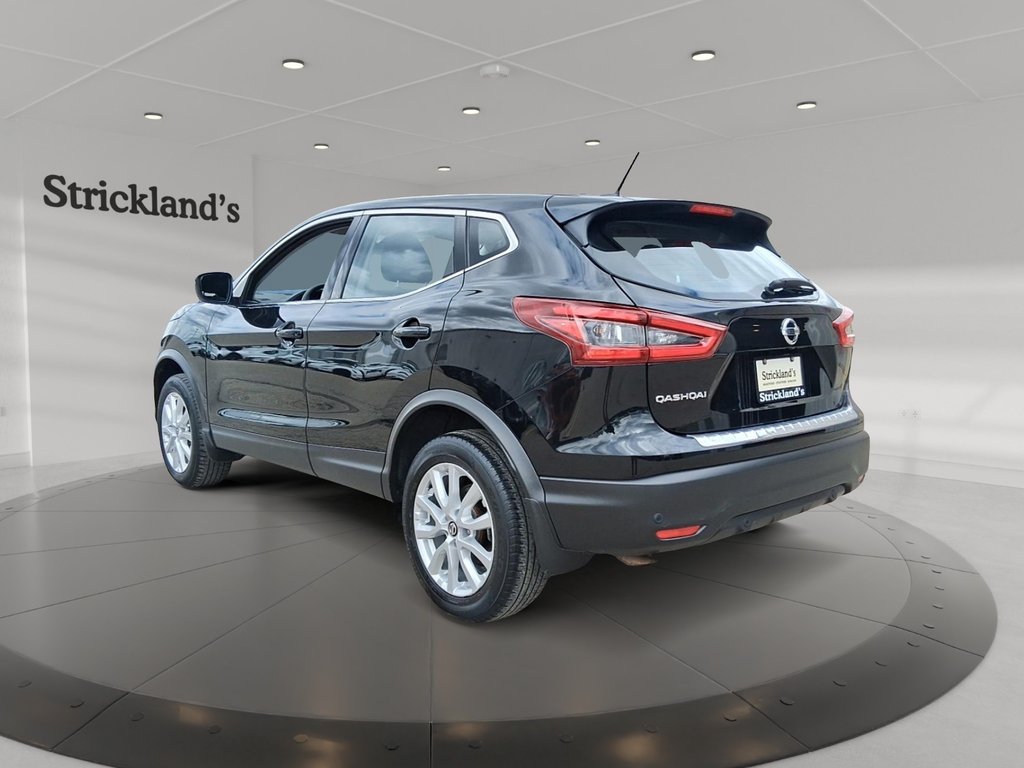 2023 Nissan Qashqai S FWD CVT in Stratford, Ontario - 4 - w1024h768px