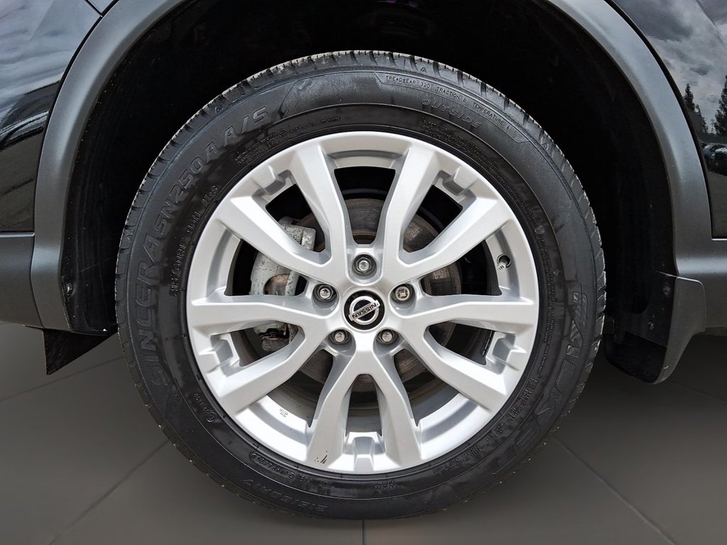 2023 Nissan Qashqai S FWD CVT in Stratford, Ontario - 8 - w1024h768px