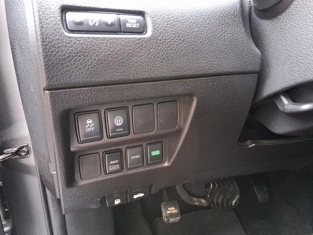 2023 Nissan Qashqai S AWD CVT in Stratford, Ontario - 19 - w1024h768px