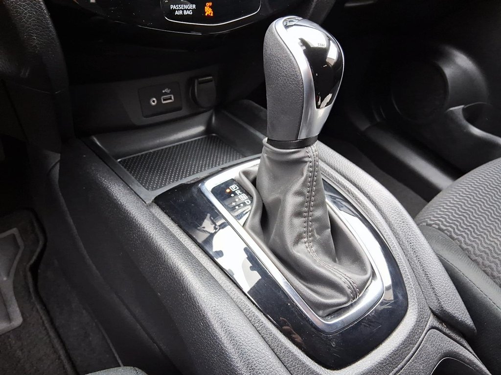 2023 Nissan Qashqai S AWD CVT in Stratford, Ontario - 18 - w1024h768px
