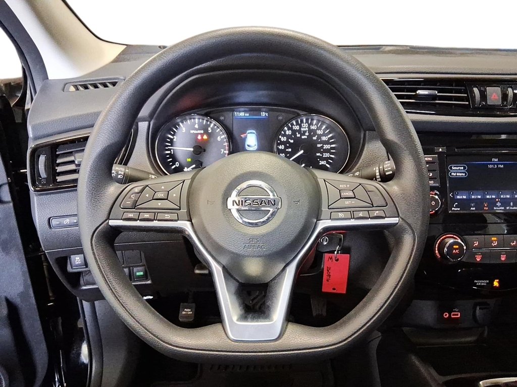 2023 Nissan Qashqai S AWD CVT in Stratford, Ontario - 13 - w1024h768px