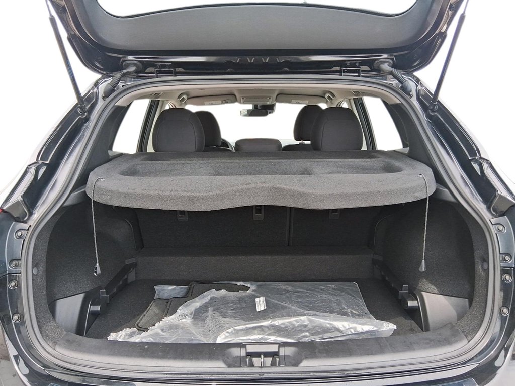 2023 Nissan Qashqai S AWD CVT in Stratford, Ontario - 6 - w1024h768px