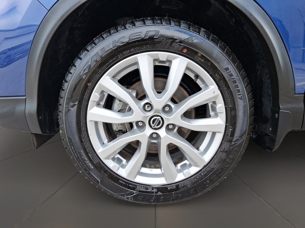 2023 Nissan Qashqai S AWD CVT in Stratford, Ontario - 8 - w1024h768px