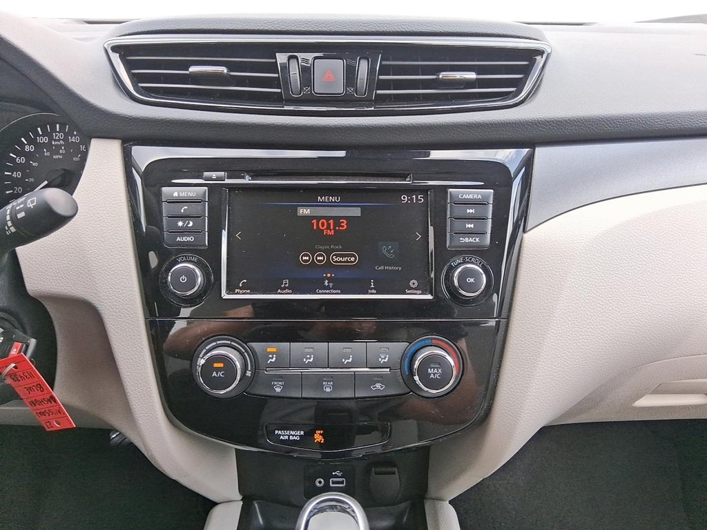 2023 Nissan Qashqai S AWD CVT in Stratford, Ontario - 16 - w1024h768px