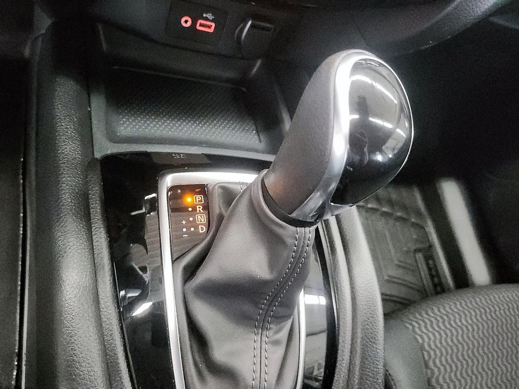 2023 Nissan Qashqai S AWD CVT in Stratford, Ontario - 14 - w1024h768px